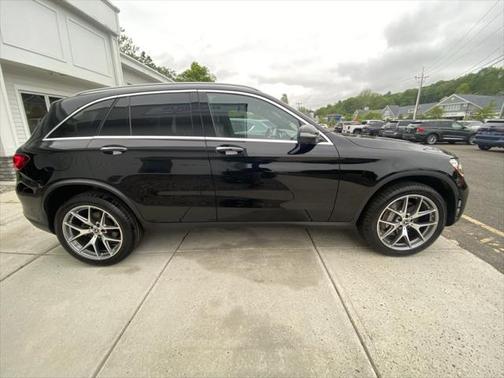 2022 Mercedes-Benz GLC 300 4MATIC