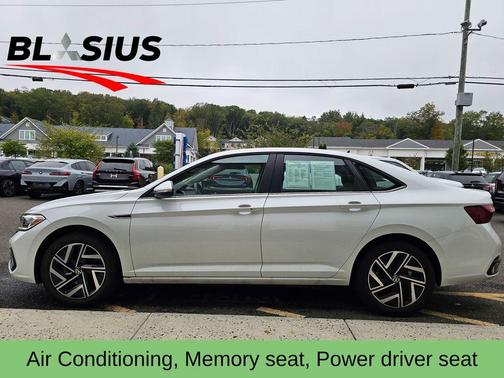 2024 Volkswagen Jetta 1.5T SEL