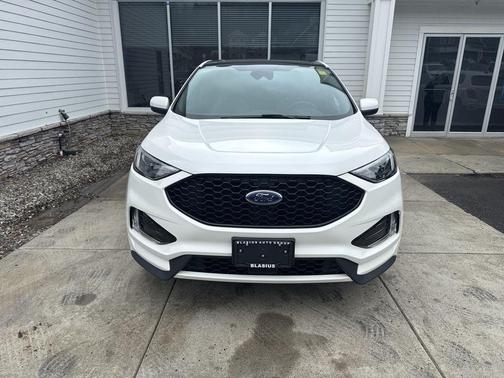 White 2021 Ford Edge ST Line