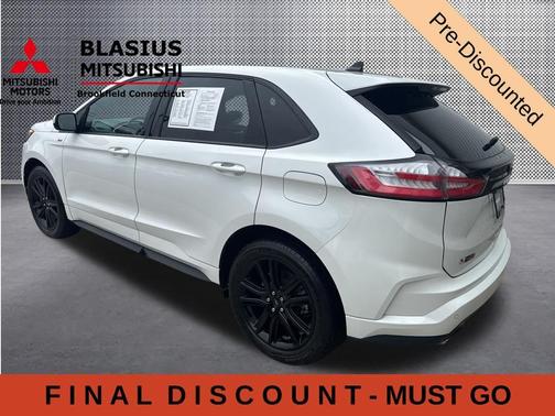 White Metallic 2021 Ford Edge ST Line