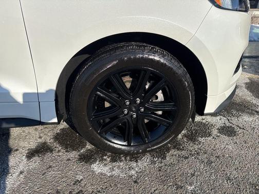 2021 Ford Edge ST Line