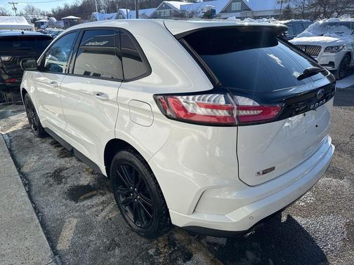 2021 Ford Edge ST Line