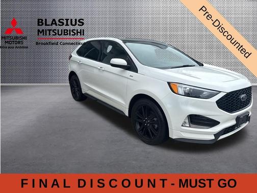 White Metallic 2021 Ford Edge ST Line