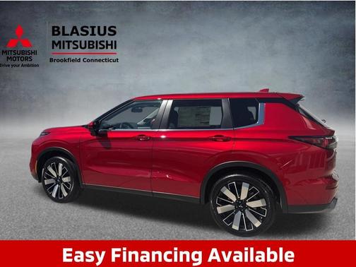 Diamond Red 2026 Mitsubishi Outlander SE