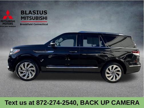 2022 Lincoln Navigator Standard