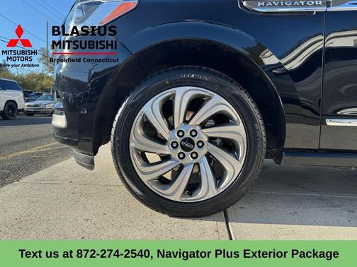 2022 Lincoln Navigator Standard