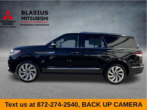 2022 Lincoln Navigator Standard