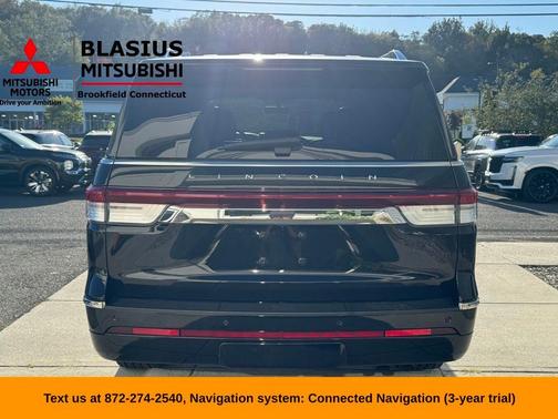 2022 Lincoln Navigator Standard