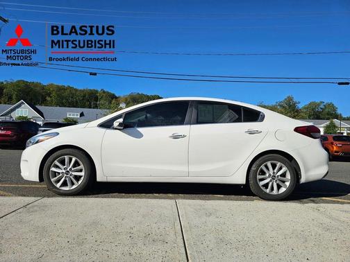 2017 Kia Forte S