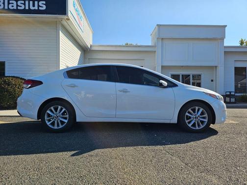 2017 Kia Forte S