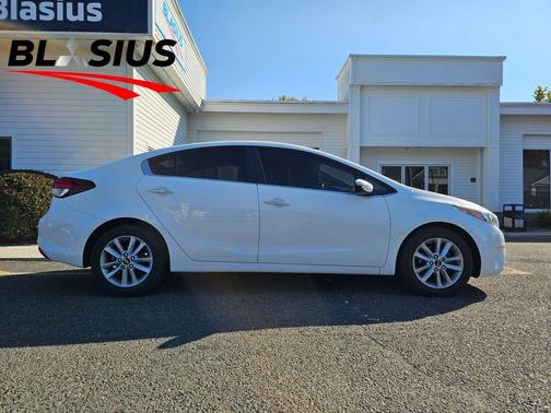 2017 Kia Forte S