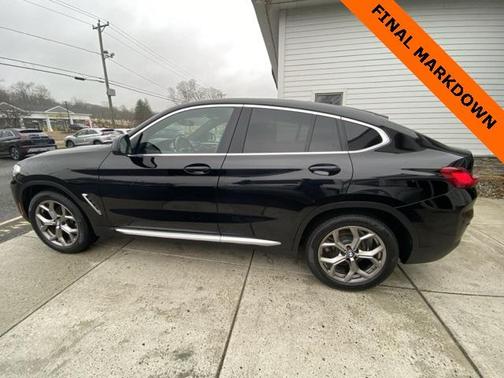 2022 BMW X4 xDrive30i
