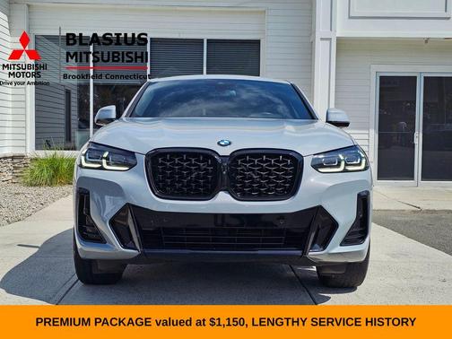 2023 BMW X4 xDrive30i