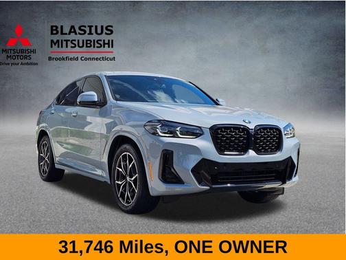 2023 BMW X4 xDrive30i