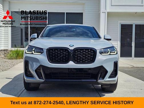 2023 BMW X4 xDrive30i