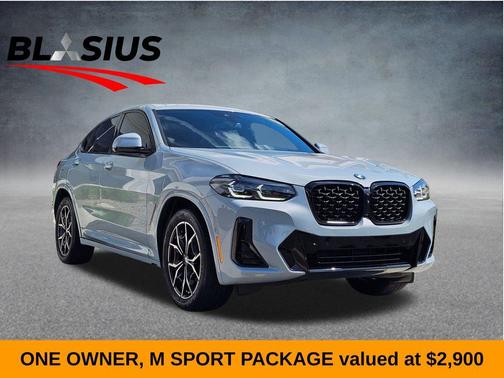 2023 BMW X4 xDrive30i