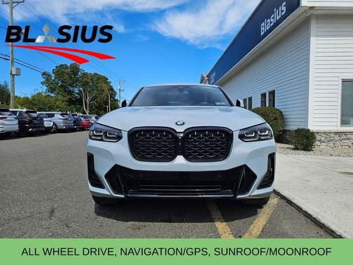 2023 BMW X4 xDrive30i