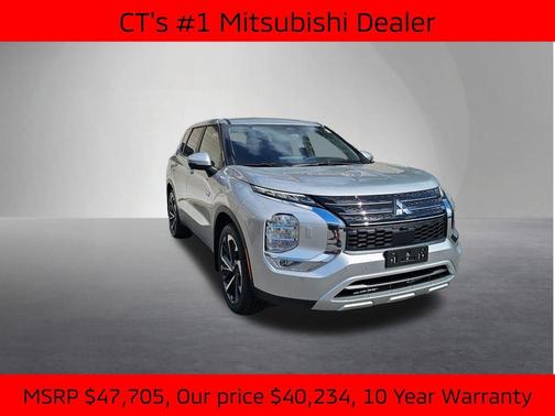 2025 Mitsubishi Outlander PHEV SE
