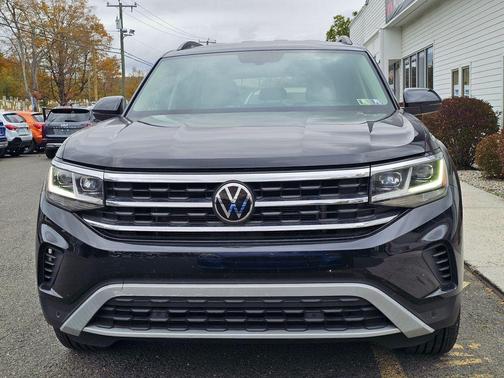2023 Volkswagen Atlas 3.6L SE w/Technology