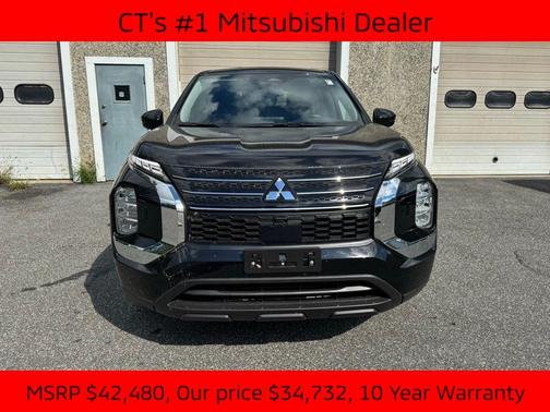 2025 Mitsubishi Outlander PHEV ES
