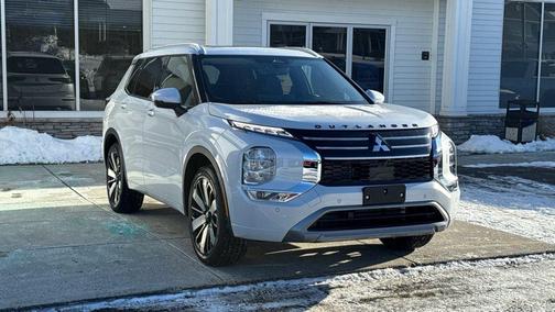 2026 Mitsubishi Outlander SEL