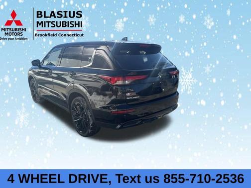 2024 Mitsubishi Outlander SE Black Edition