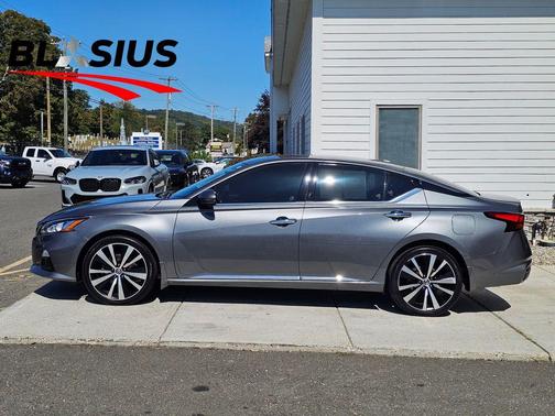 2020 Nissan Altima 2.5 Platinum