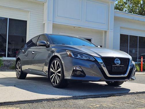 2020 Nissan Altima 2.5 Platinum