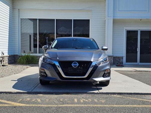 2020 Nissan Altima 2.5 Platinum