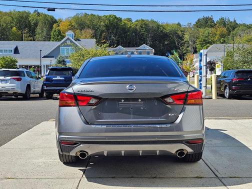 2020 Nissan Altima 2.5 Platinum