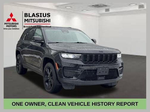 2024 Jeep Grand Cherokee Laredo