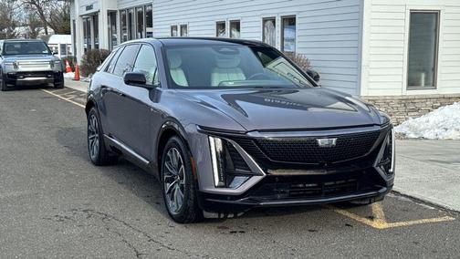 2024 Cadillac LYRIQ Sport