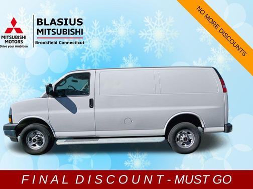 2023 GMC Savana 2500 Work Van