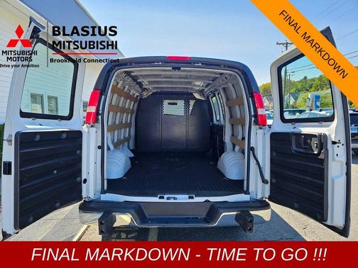 2023 GMC Savana 2500 Work Van