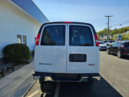 2023 GMC Savana 2500 Work Van