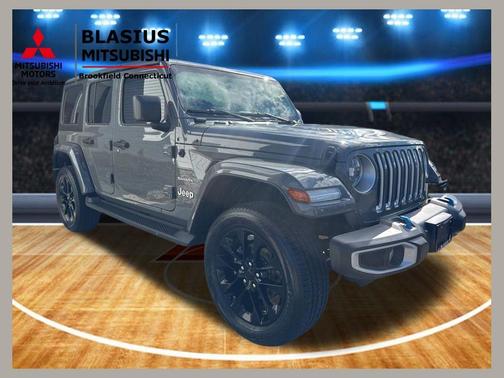 Sting Gray Clearcoat 2023 Jeep Wrangler 4xe Sahara