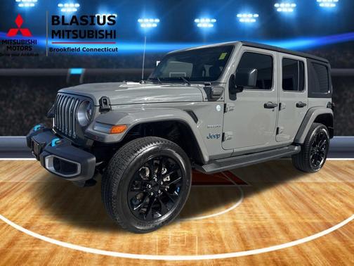 Sting Gray Clearcoat 2023 Jeep Wrangler 4xe Sahara