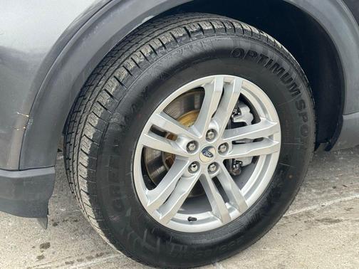 Magnetic 2020 Ford Explorer XLT