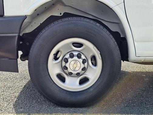 2021 Chevrolet Express 2500 Work Van