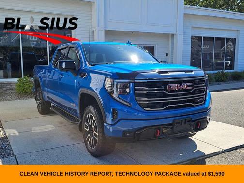 2022 GMC Sierra 1500 AT4