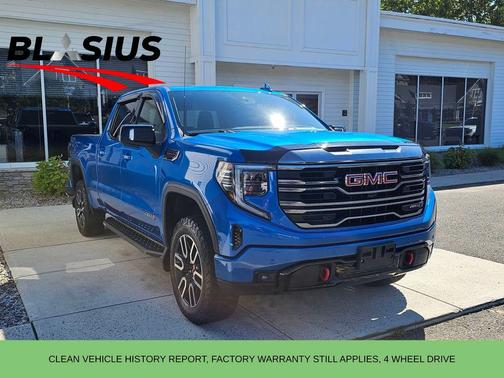 2022 GMC Sierra 1500 AT4