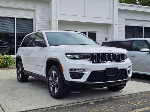 2023 Jeep Grand Cherokee 4xe Base