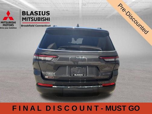 Metallic 2022 Jeep Grand Cherokee L Limited