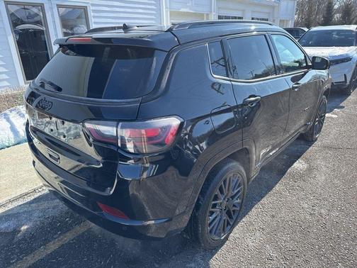 2023 Jeep Compass Altitude