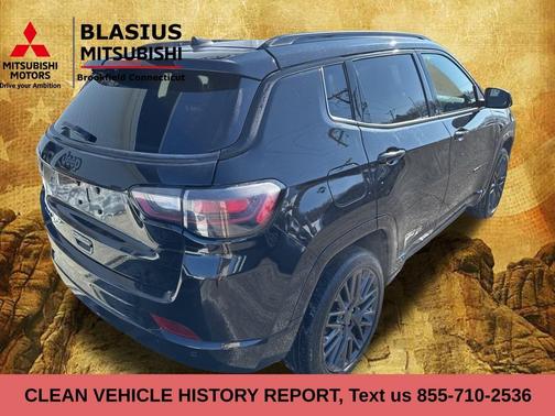 2023 Jeep Compass Altitude