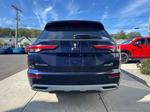 Blue 2025 Mitsubishi Outlander PHEV SE