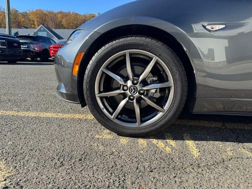 2022 Mazda MX-5 Miata Grand Touring