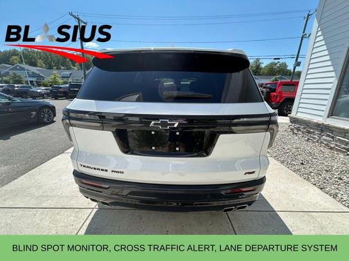 2024 Chevrolet Traverse RS