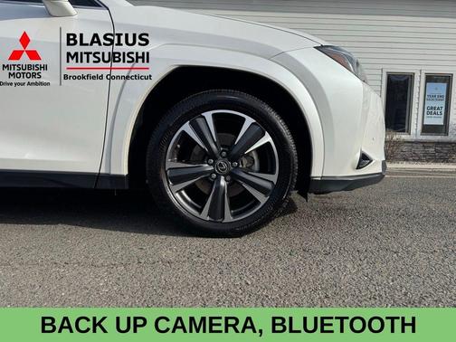 2024 Lexus UX 250h Premium