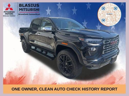 Onyx Black 2024 GMC Canyon Denali